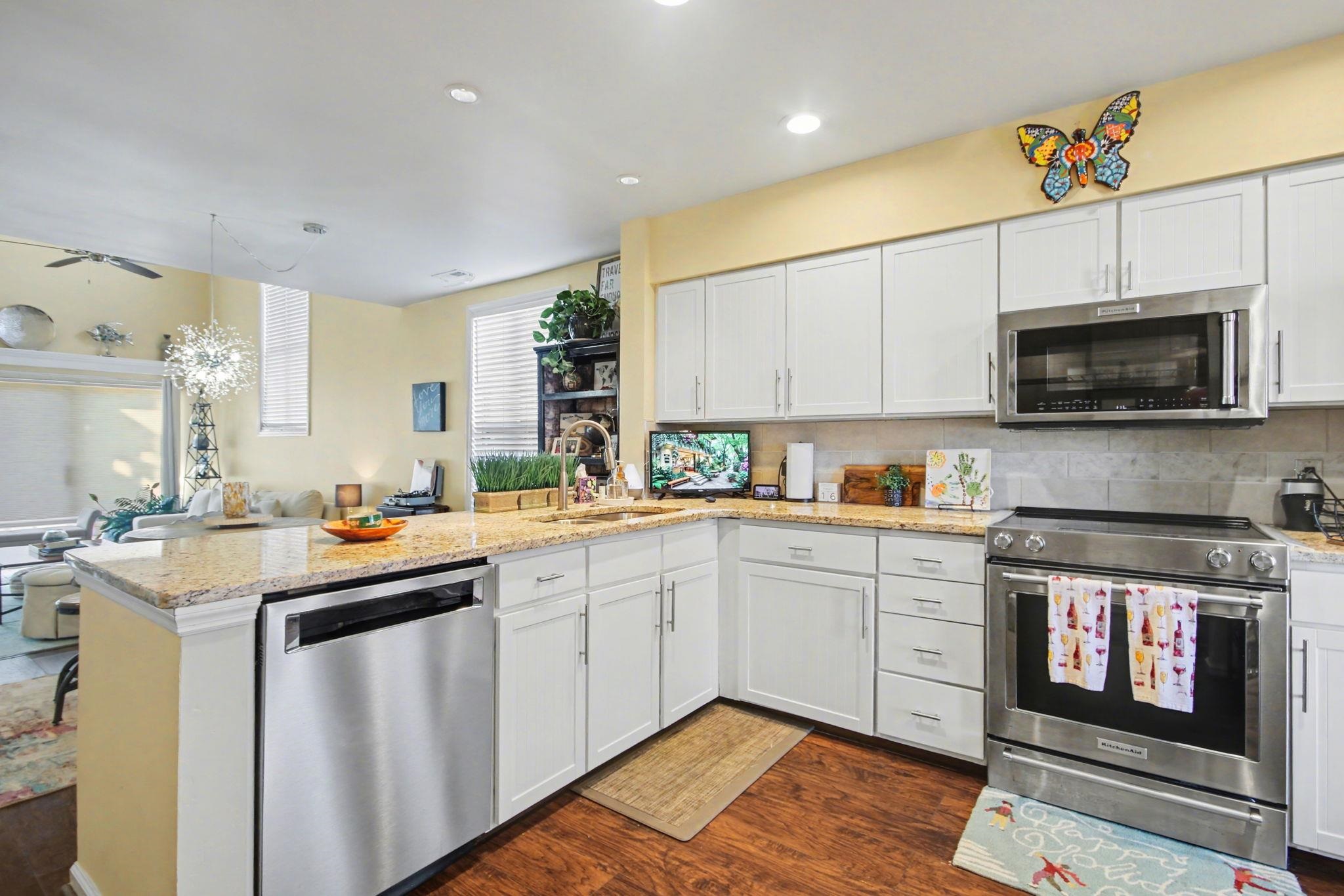 4396 Baldwin Avenue, Unit 47 Little River, SC 29566 - Photo 5 of 37