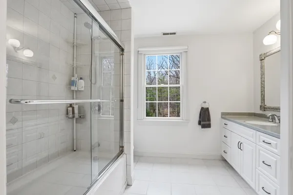$2,195,000 | 3 Oak Knoll Road, Carlisle, MA 01741