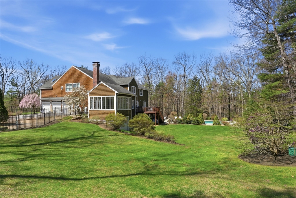 3 Oak Knoll Road Carlisle, MA 01741 - Photo 34 of 42