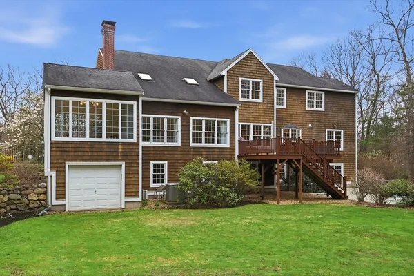 $2,195,000 | 3 Oak Knoll Road, Carlisle, MA 01741