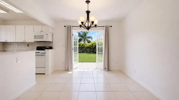 $499,900 | 15305 Southwest 104th Avenue, Miami, FL 33157