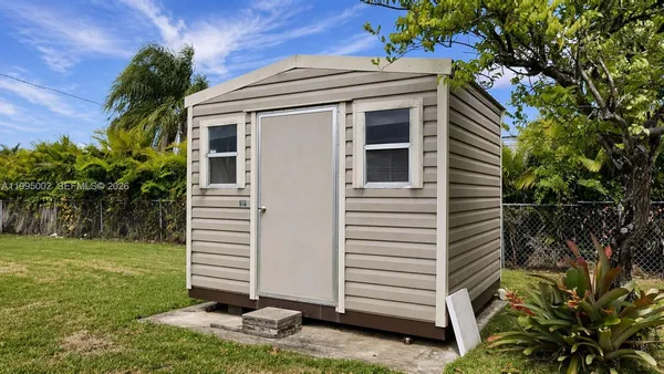 $499,900 | 15305 Southwest 104th Avenue, Miami, FL 33157