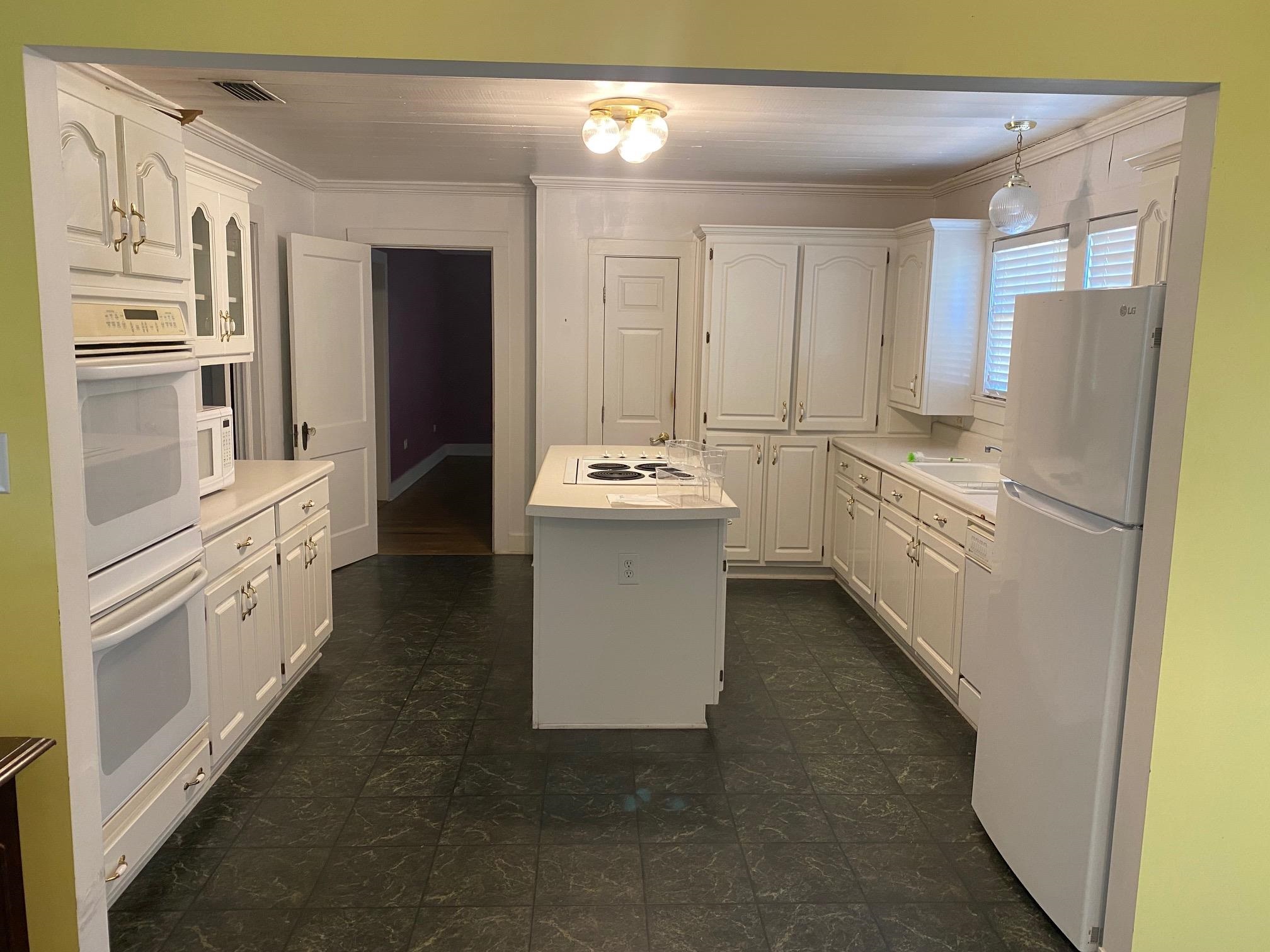 51012 Rabun Road Bay Minette, AL 36507 - Photo 4 of 7 Kitchen