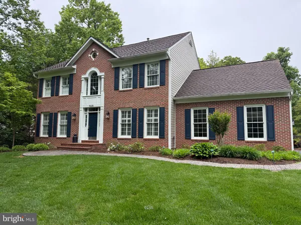 $1,275,000 | 9220 Davis Drive, Lorton, VA 22079