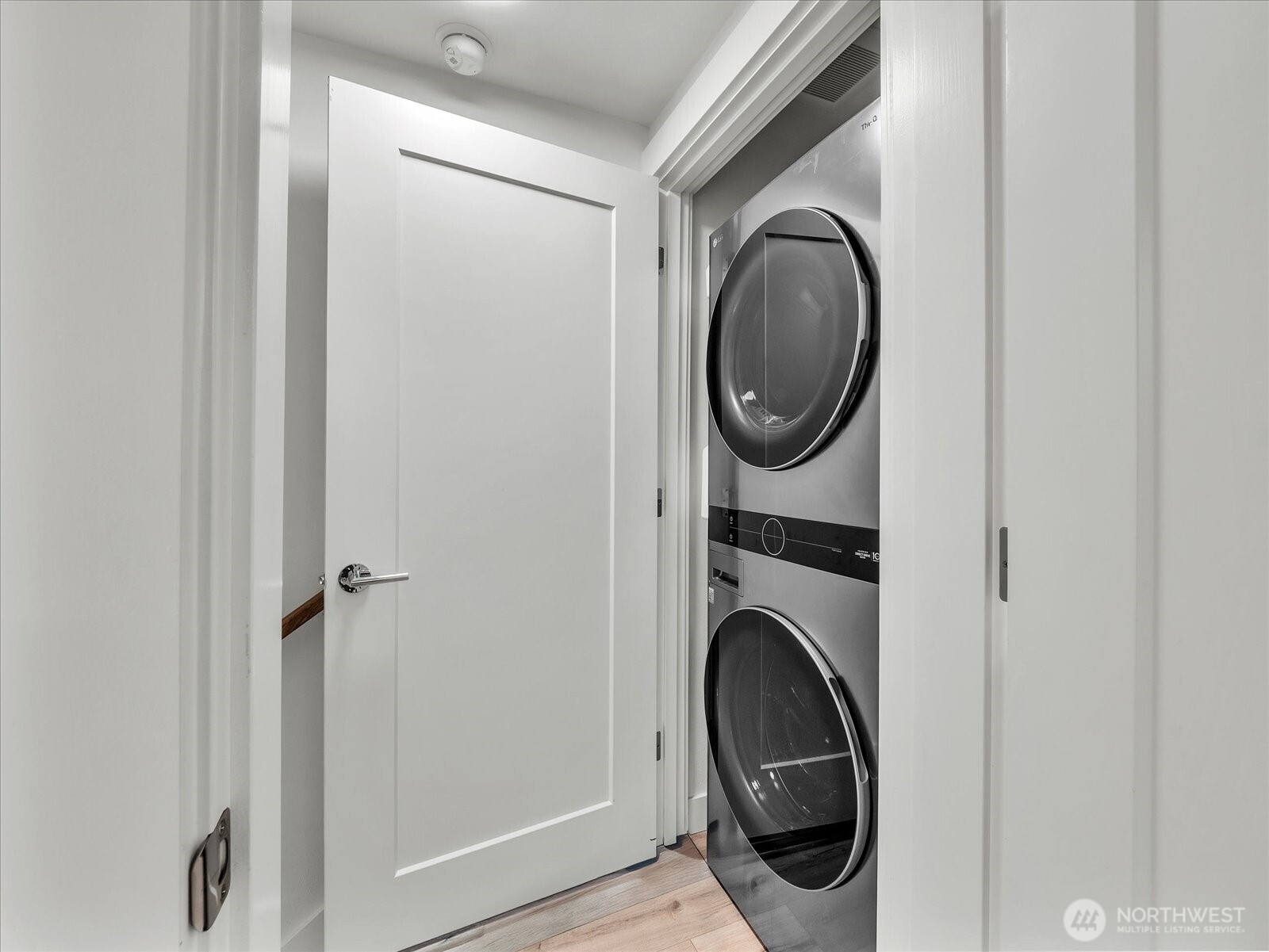 3628 14th Avenue South Seattle, WA 98144 - Photo 15 of 27 a utility room with dryer and washer