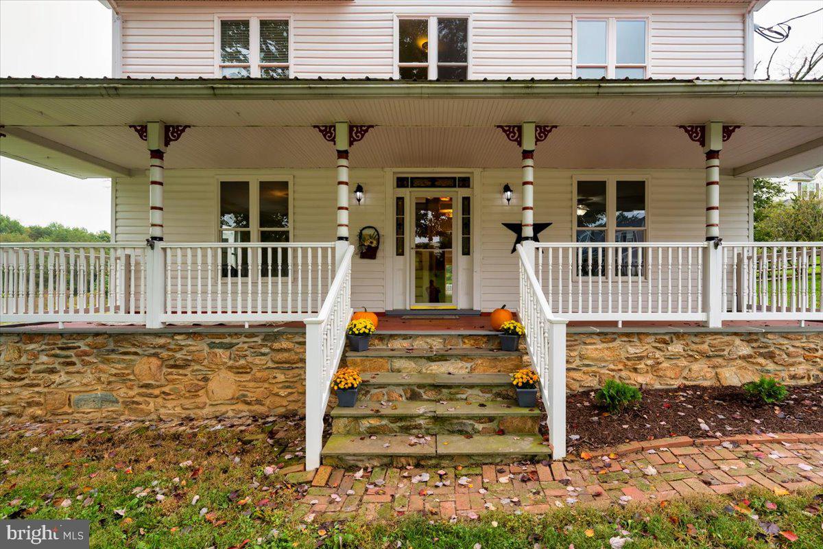 3251 Kemptown Church Road Monrovia, MD 21770 - Photo 3 of 59