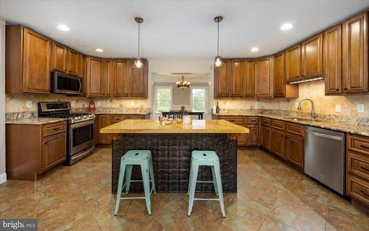 3251 Kemptown Church Road Monrovia, MD 21770 - Photo 7 of 59