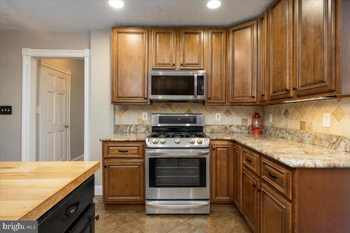 3251 Kemptown Church Road Monrovia, MD 21770 - Photo 9 of 59