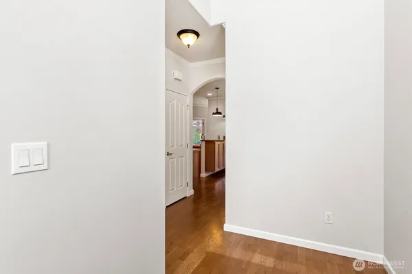 $549,500 | 1149 Aaron Drive, Unit B, Lynden, WA 98264