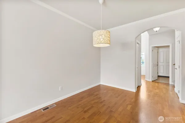$549,500 | 1149 Aaron Drive, Unit B, Lynden, WA 98264