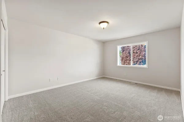 $549,500 | 1149 Aaron Drive, Unit B, Lynden, WA 98264