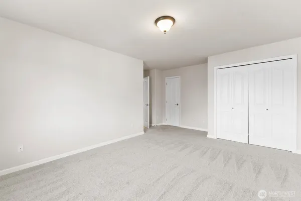 $549,500 | 1149 Aaron Drive, Unit B, Lynden, WA 98264