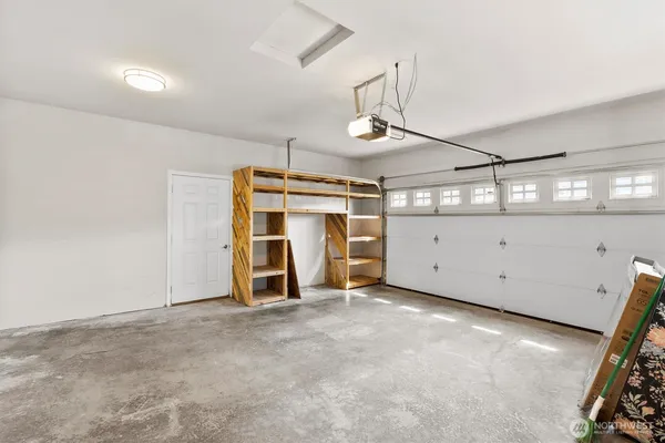 $549,500 | 1149 Aaron Drive, Unit B, Lynden, WA 98264