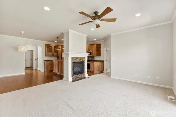 $549,500 | 1149 Aaron Drive, Unit B, Lynden, WA 98264