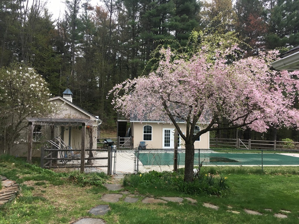 99 Birnam Road Northfield, MA 01360 - Photo 5 of 30