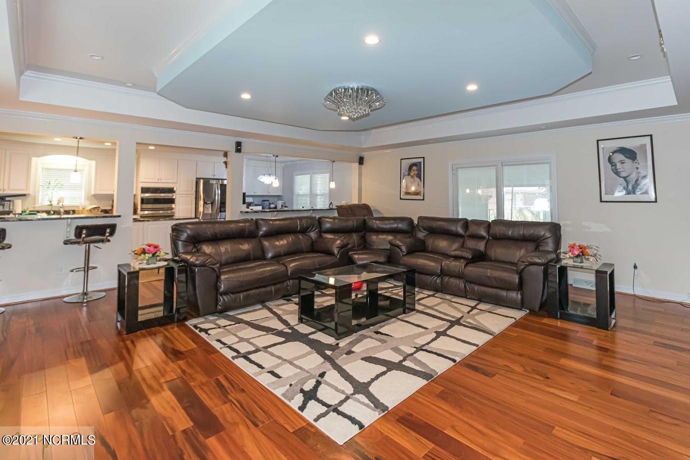 1104 Raleigh Rd Parkway West Wilson, NC 27896 - Photo 14 of 51 1104 Raleigh Living 3