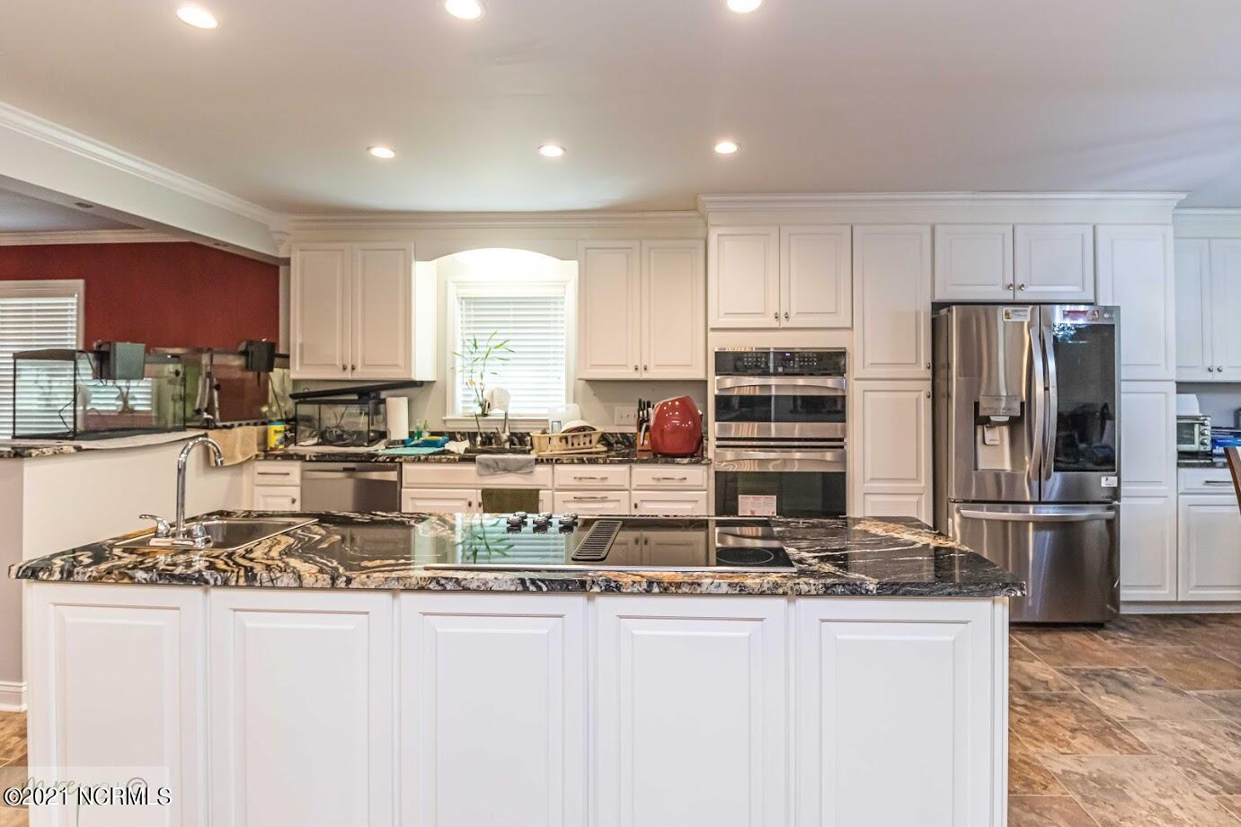 1104 Raleigh Rd Parkway West Wilson, NC 27896 - Photo 20 of 51 1104 Raleigh Kitchen Island