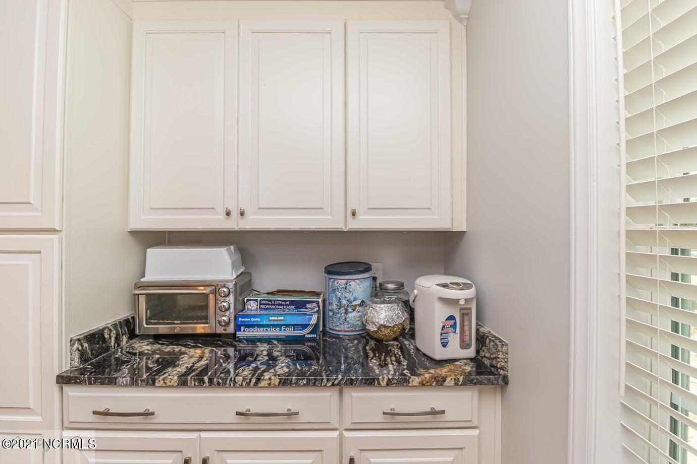 1104 Raleigh Rd Parkway West Wilson, NC 27896 - Photo 23 of 51 1104 Raleigh Kitchen 4