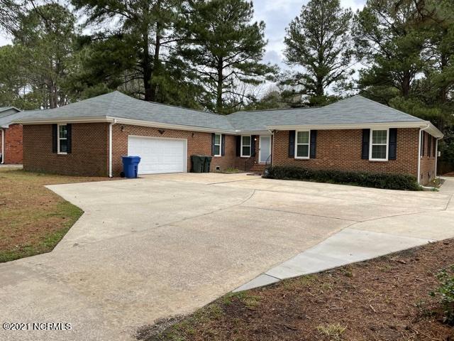 1104 Raleigh Rd Parkway West Wilson, NC 27896 - Photo 3 of 51 1104 Front