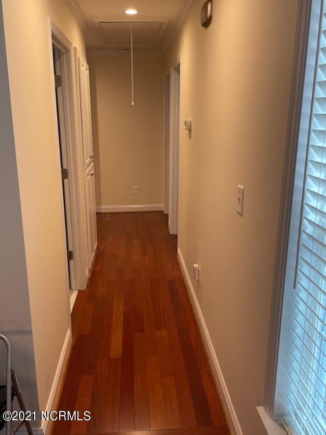 1104 Raleigh Rd Parkway West Wilson, NC 27896 - Photo 31 of 51 Hallway to bedrooms