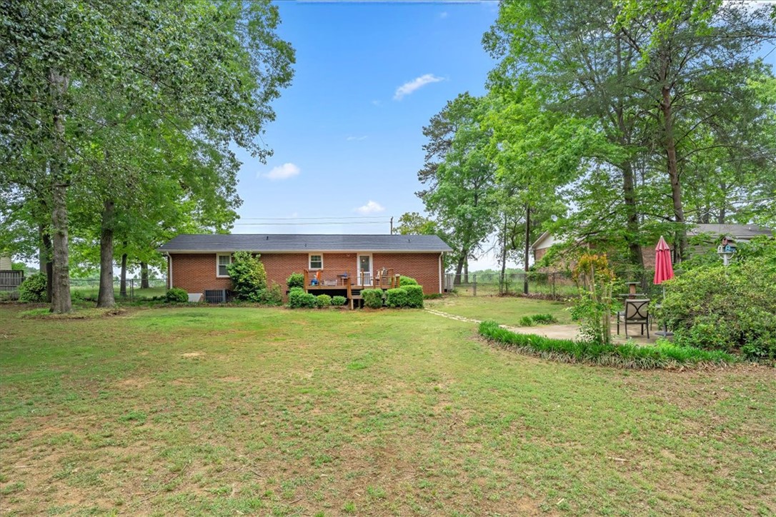 2730 Lebanon Road Pendleton, SC 29670 - Photo 19 of 48