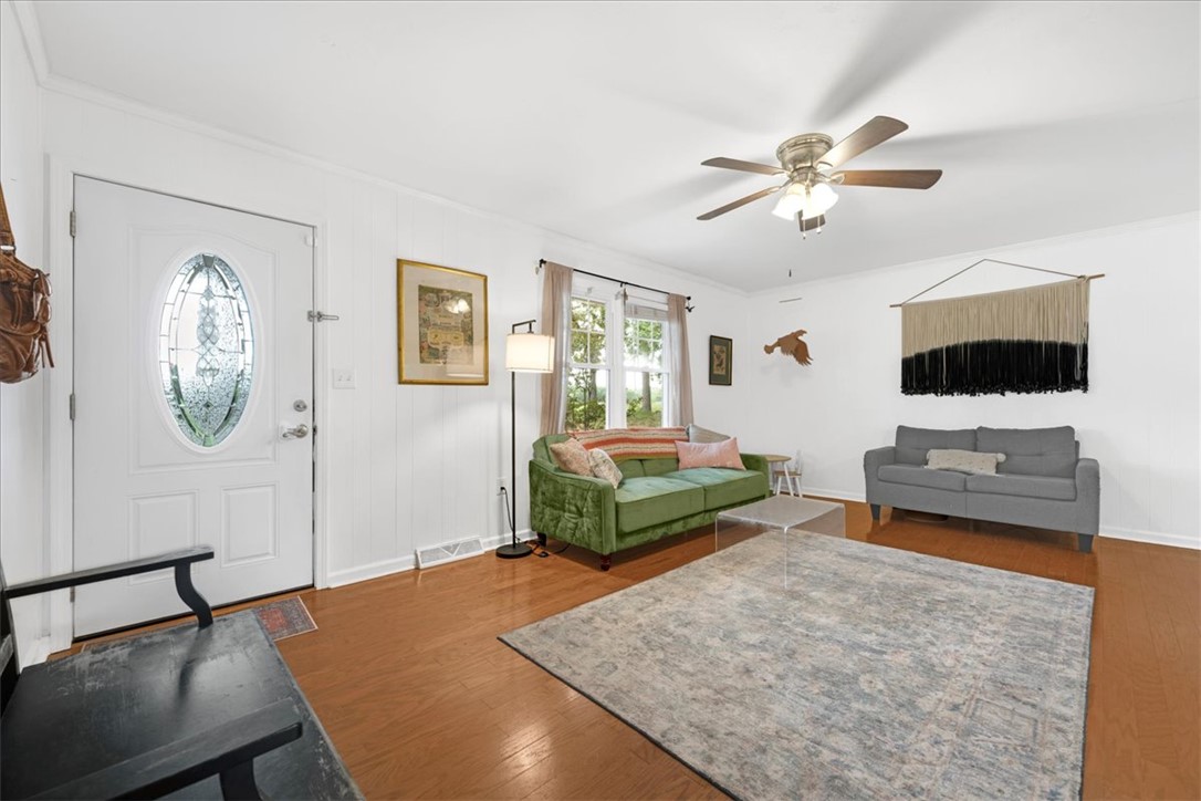 2730 Lebanon Road Pendleton, SC 29670 - Photo 4 of 48