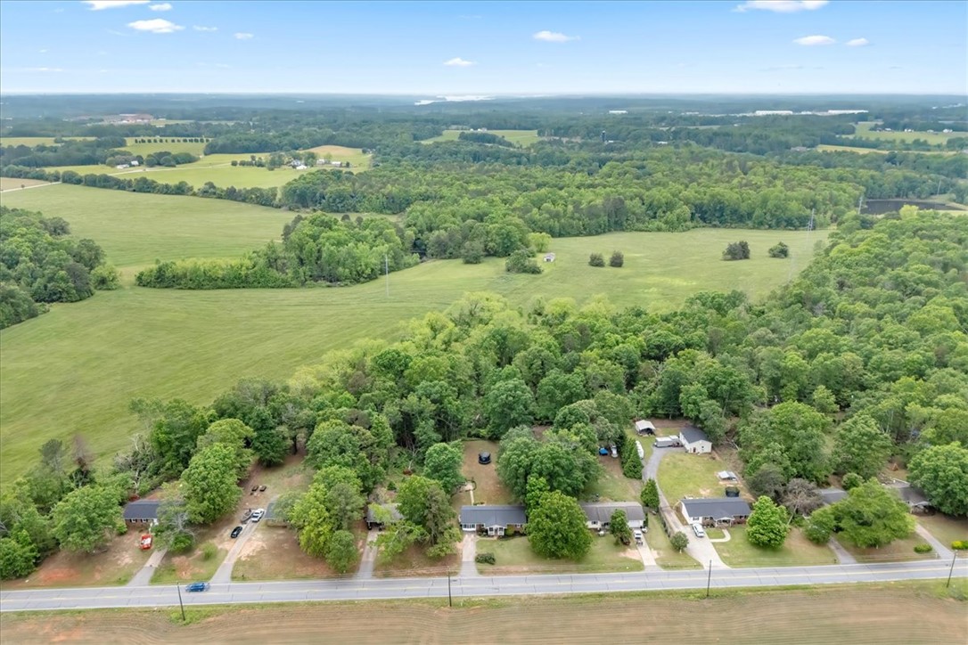 2730 Lebanon Road Pendleton, SC 29670 - Photo 43 of 48