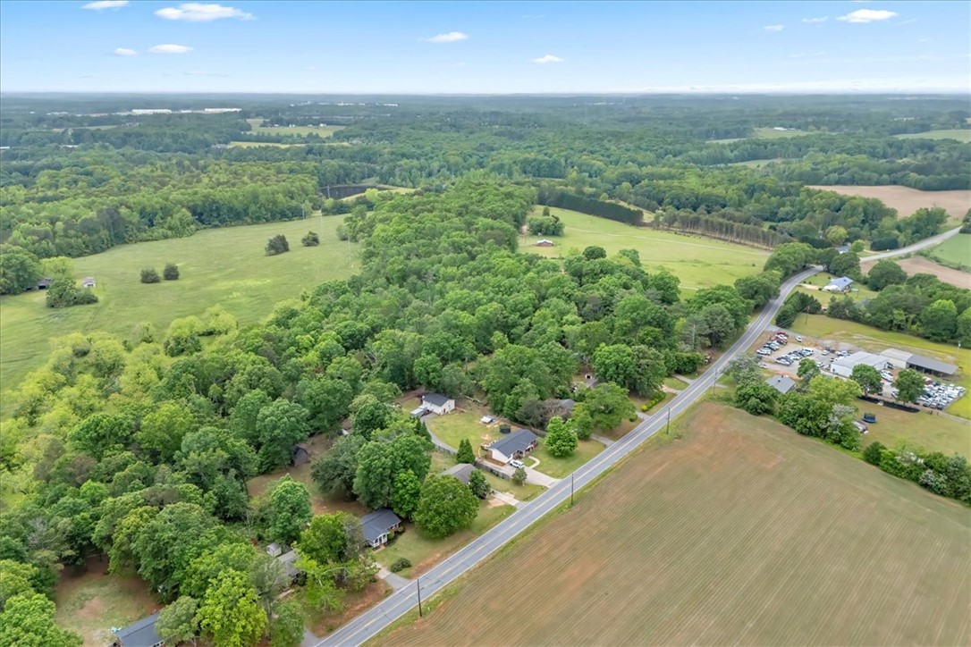 2730 Lebanon Road Pendleton, SC 29670 - Photo 45 of 48