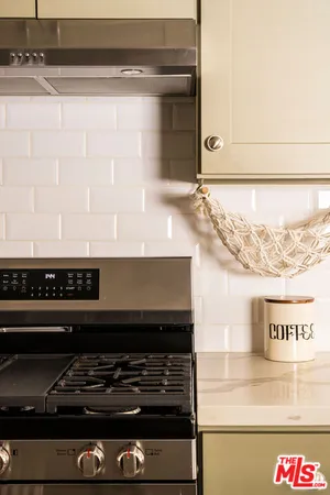 $1,250,000 | 2354 Landa Street, Los Angeles, CA 90039