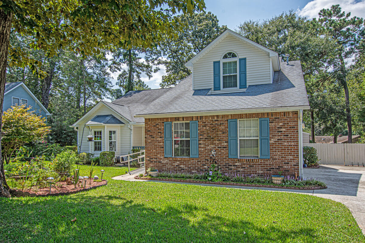 113 Long Bow Road Summerville, SC 29485 - Photo 1 of 48 01a Fron