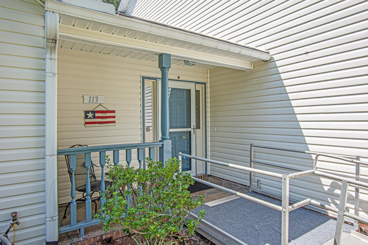 113 Long Bow Road Summerville, SC 29485 - Photo 3 of 48 01e fr