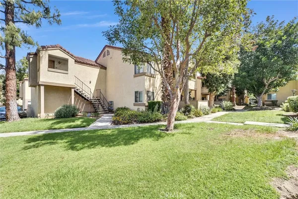 $249,000 | 1136 West Blaine Street, Unit 203, Riverside, CA 92507