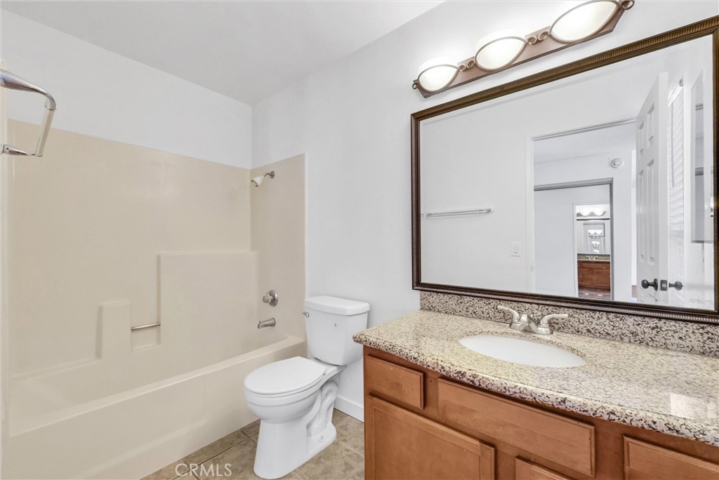 1136 West Blaine Street, Unit 203 Riverside, CA 92507 - Photo 12 of 21