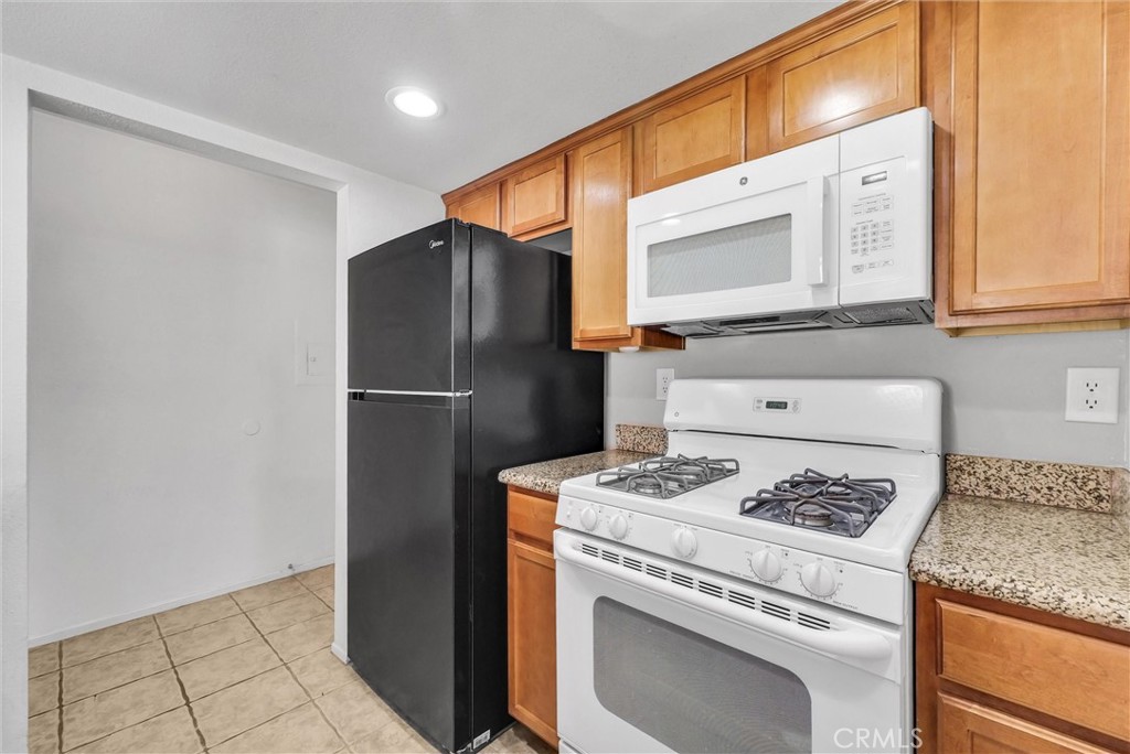 1136 West Blaine Street, Unit 203 Riverside, CA 92507 - Photo 18 of 21