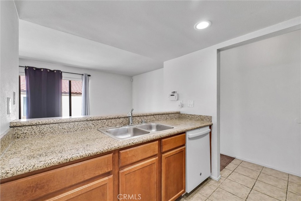 1136 West Blaine Street, Unit 203 Riverside, CA 92507 - Photo 19 of 21