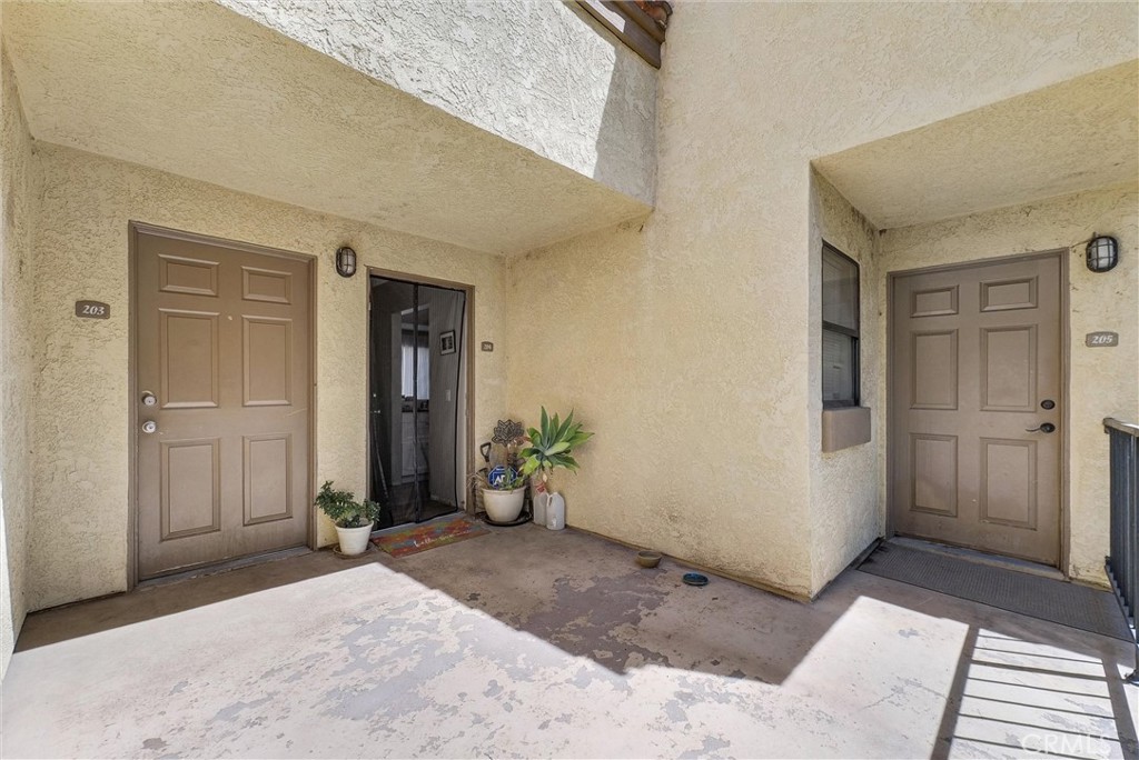 1136 West Blaine Street, Unit 203 Riverside, CA 92507 - Photo 4 of 21