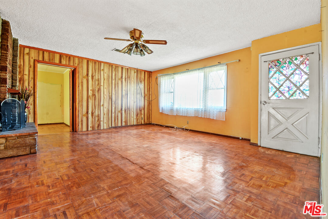 10584 Gramercy Place Riverside, CA 92505 - Photo 11 of 28