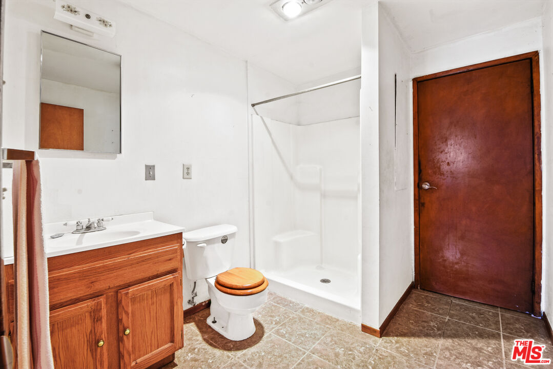 10584 Gramercy Place Riverside, CA 92505 - Photo 17 of 28