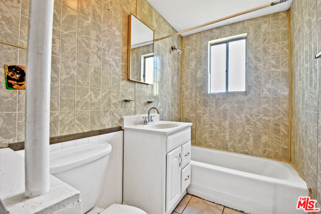 10584 Gramercy Place Riverside, CA 92505 - Photo 18 of 28
