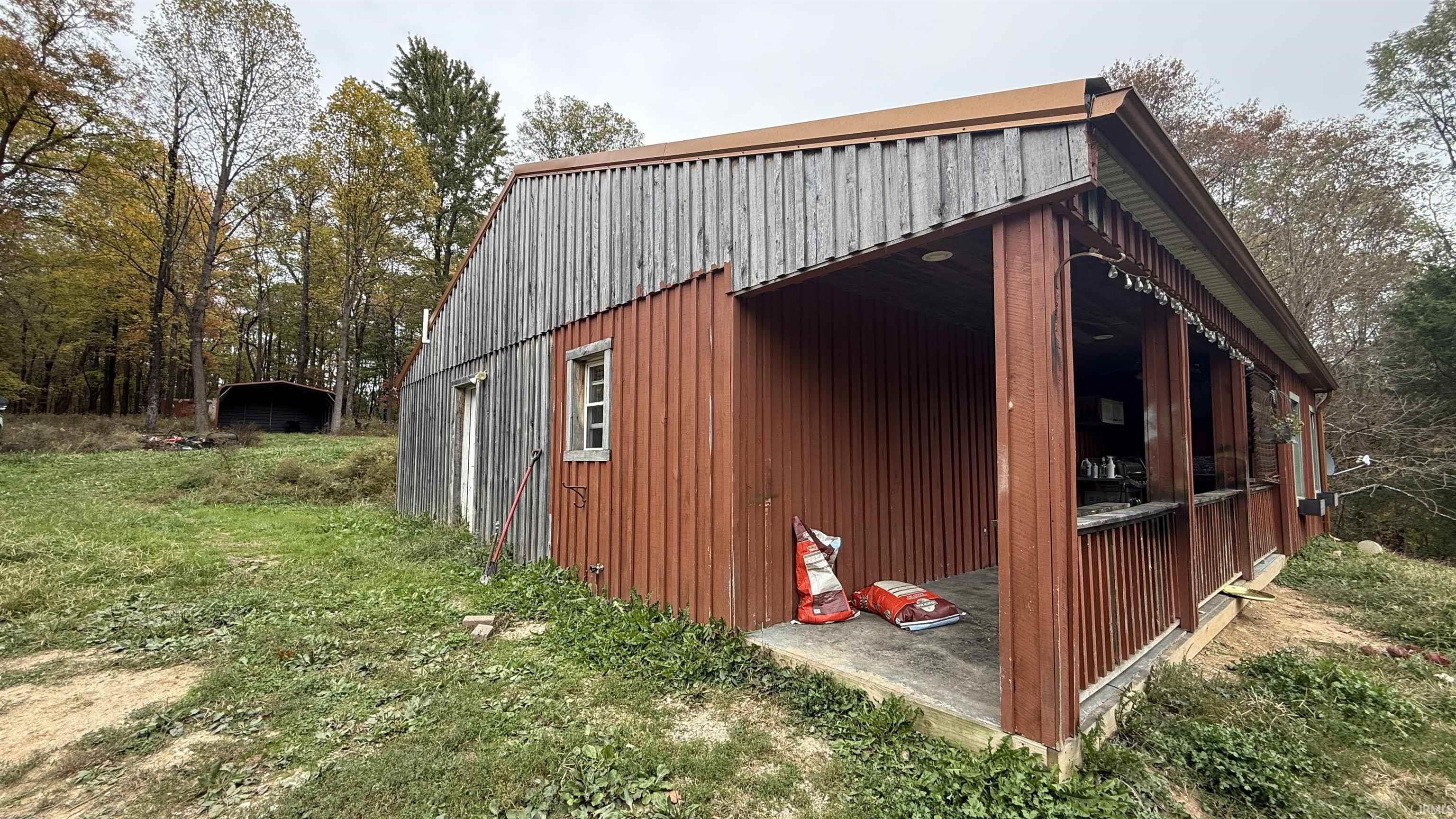 1 East St Road Bloomfield, IN 47424 - Photo 4 of 19