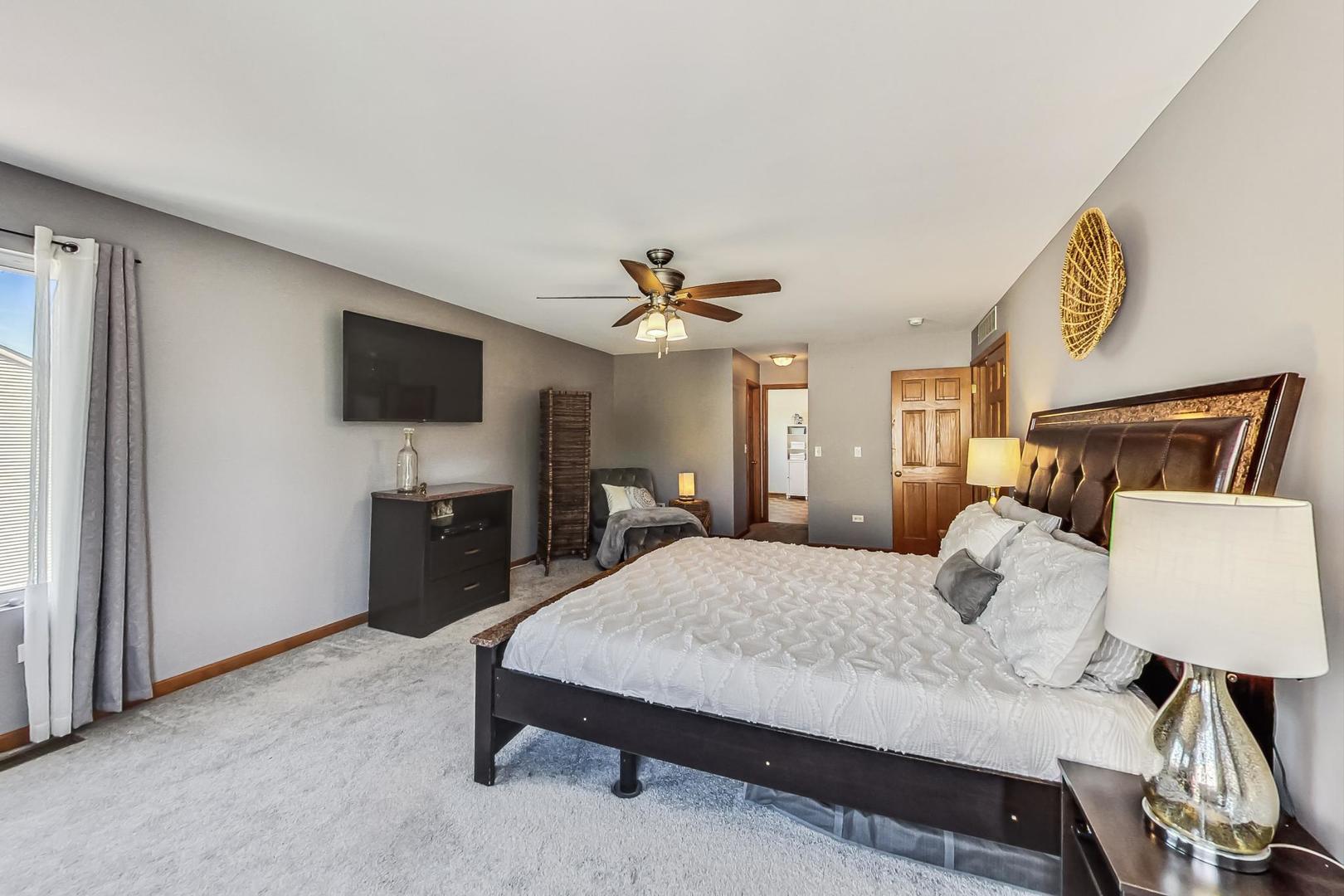 3516 Harms Road Joliet, IL 60435 - Photo 26 of 64