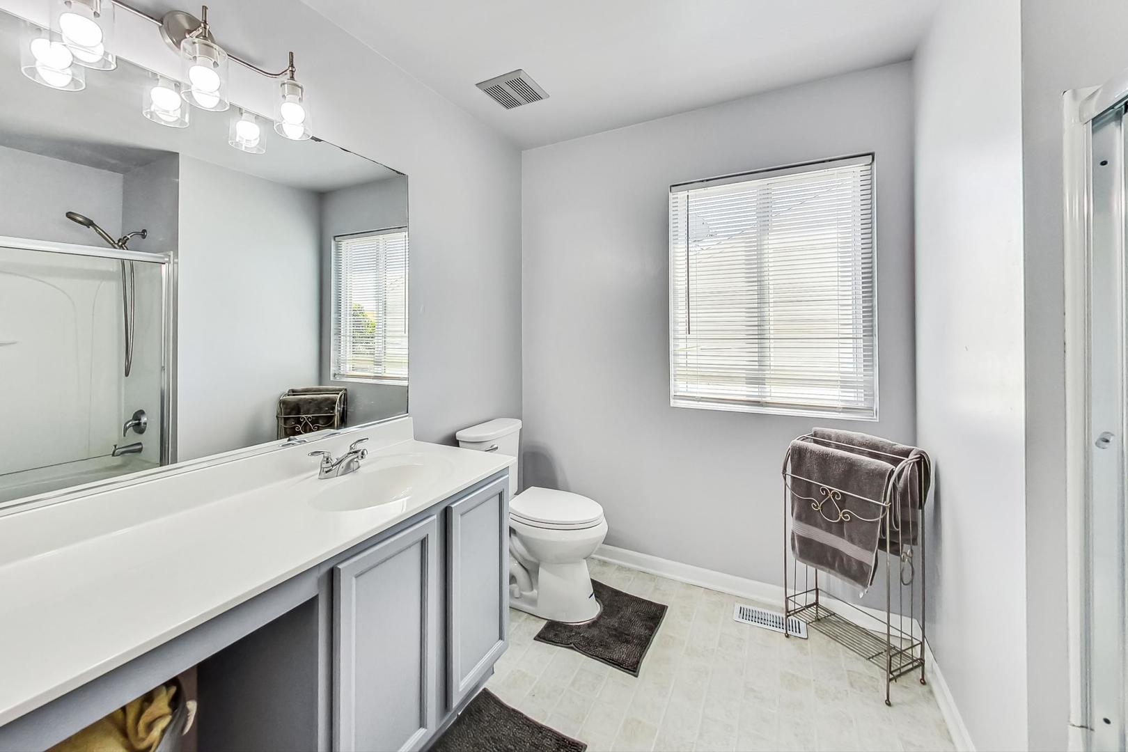 3516 Harms Road Joliet, IL 60435 - Photo 38 of 64