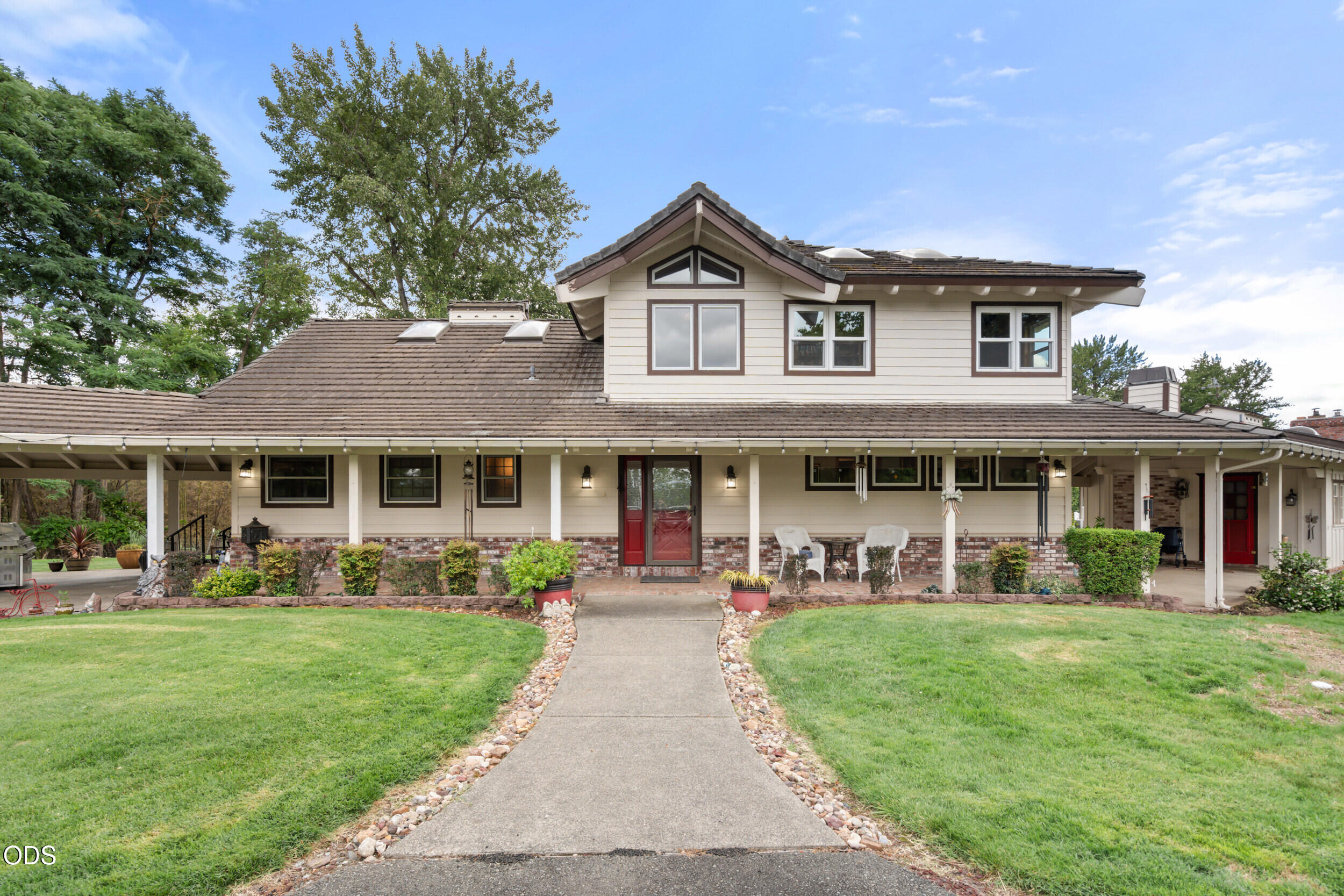 5061 Lower River Road Grants Pass, OR 97526 - Photo 11 of 63