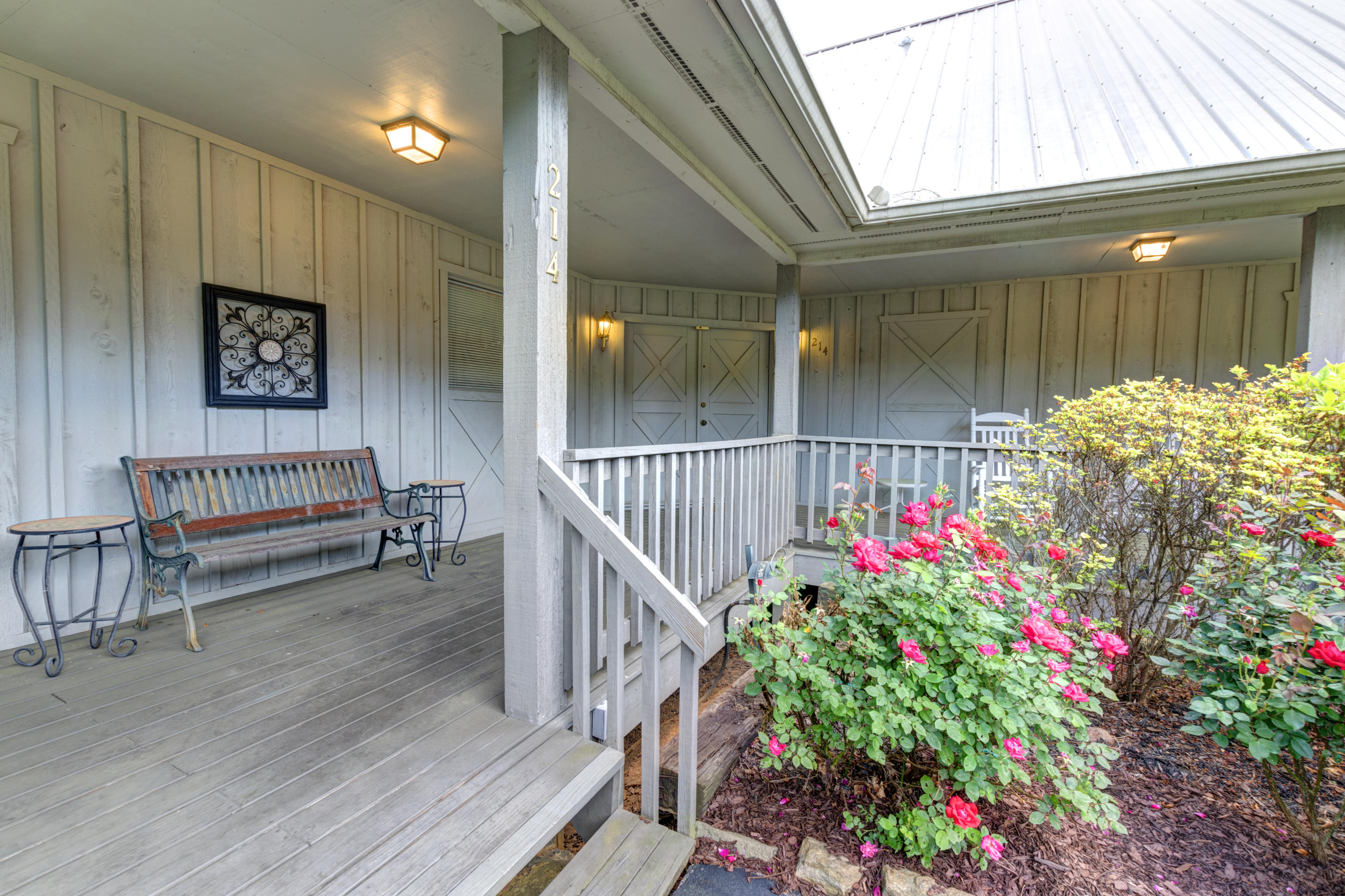 214 Pioneer Townsend, TN 37882 - Photo 2 of 38 Pioneer Trce (3)