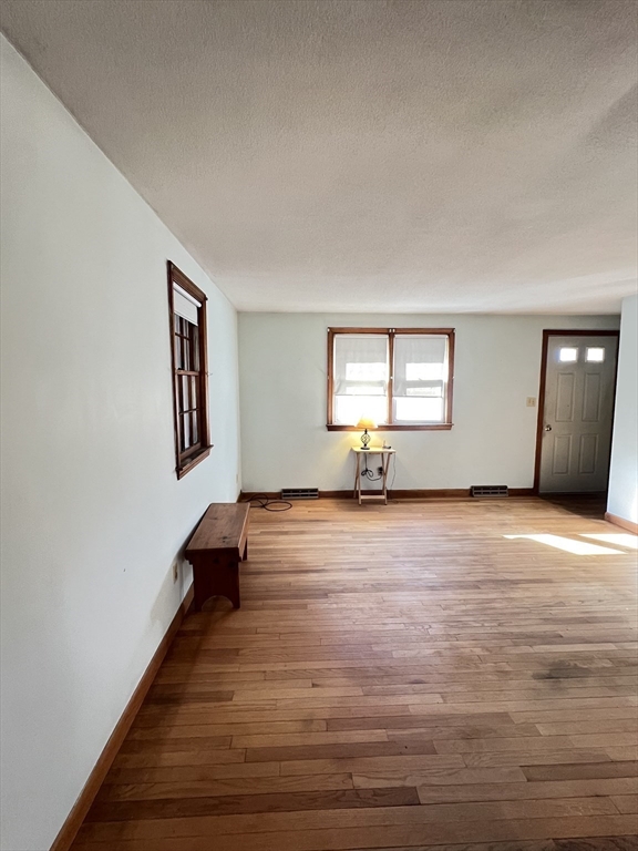 97 Greenfield Road Montague, MA 01351 - Photo 4 of 22 Gallery Image 4