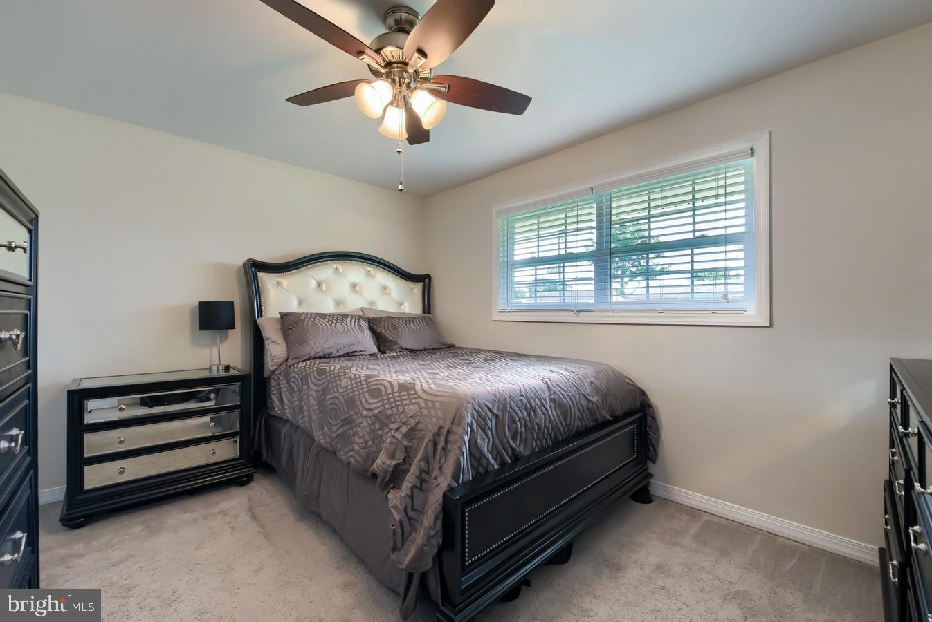 637 Monroe Street Riverside, NJ 08075 - Photo 15 of 27