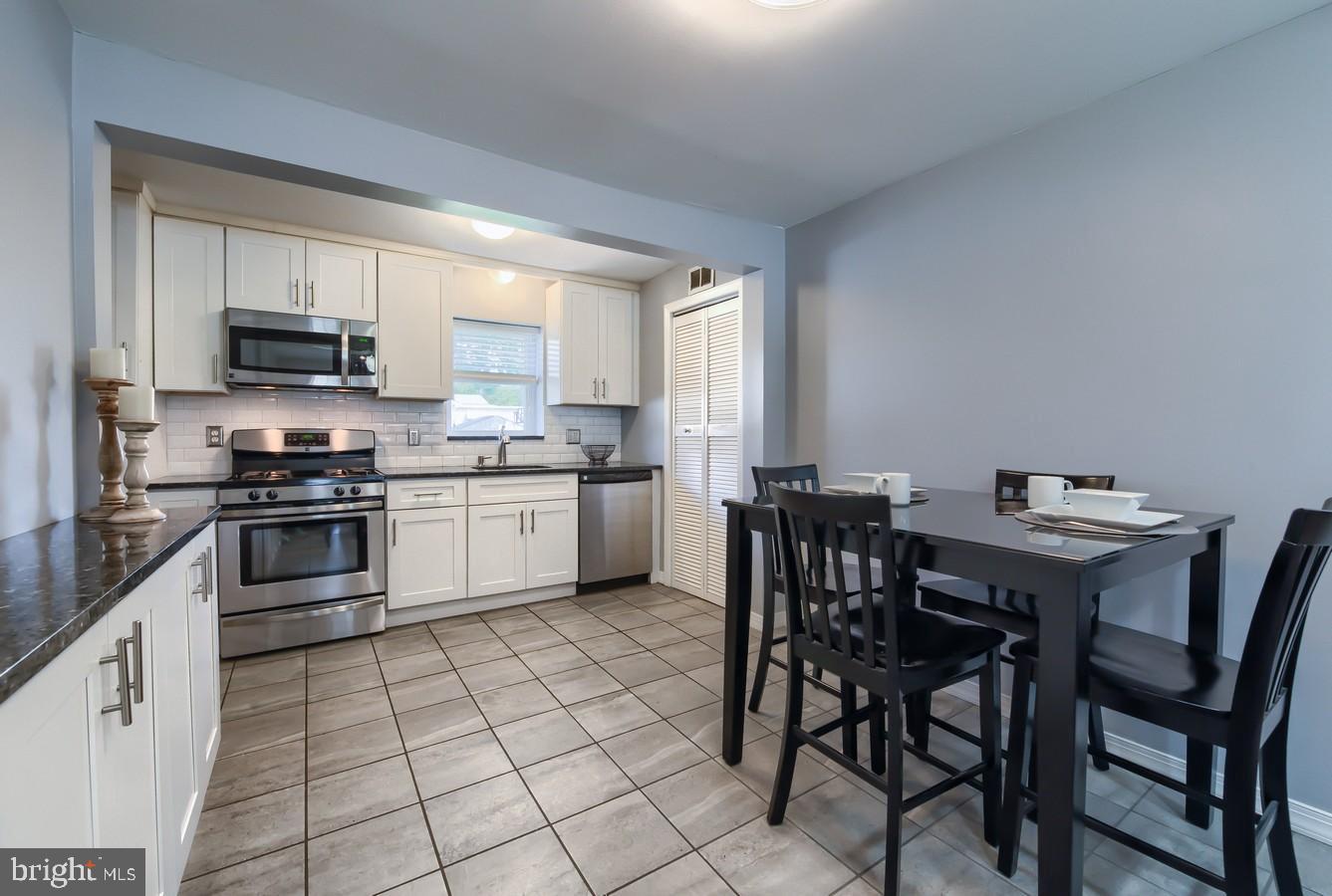 637 Monroe Street Riverside, NJ 08075 - Photo 8 of 27