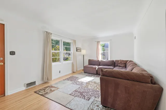 $349,000 | 1331 South Murray Street, St. Paul, MN 55116