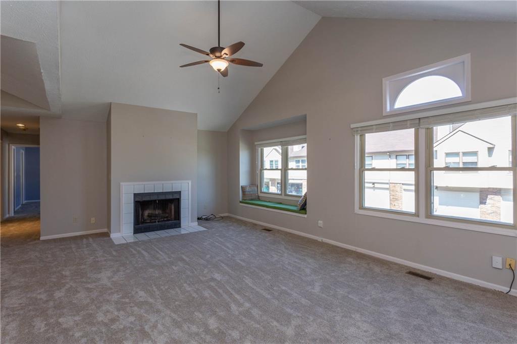 9539 Maple Way Indianapolis, IN 46268 - Photo 6 of 24