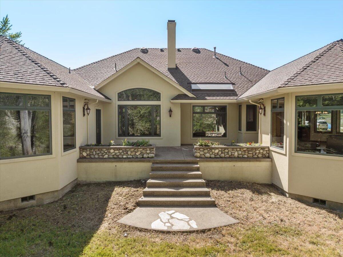 7813 Upper Applegate Road Jacksonville, OR 97530 - Photo 49 of 81 Back of Hm